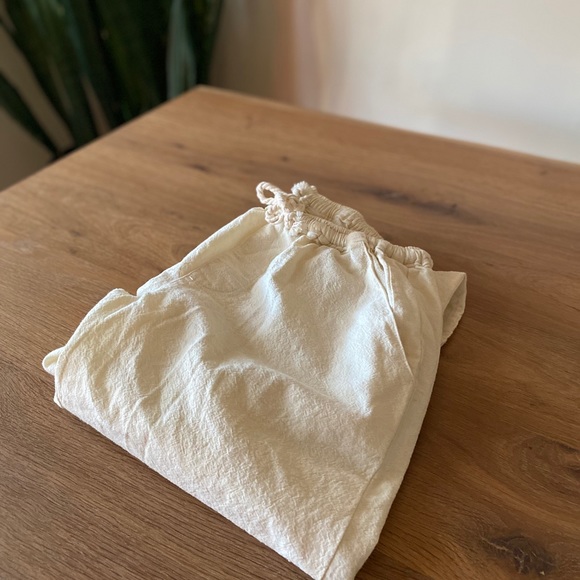 O’Neill Crop Pants! Mint condition! - Picture 4 of 8